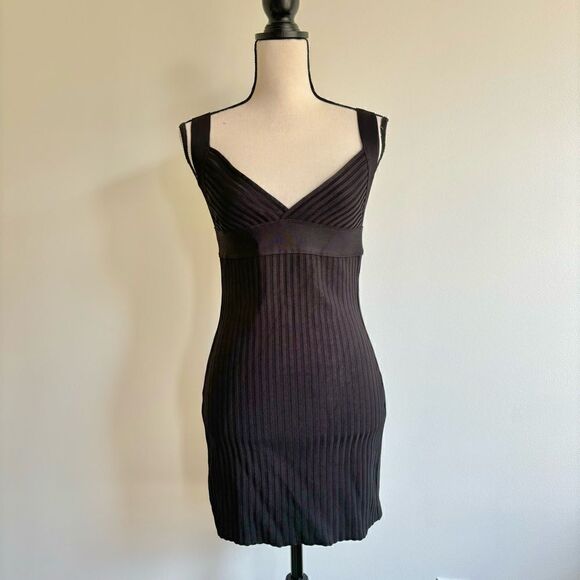 House of CB Anahi Black Bodycon Ribbed VNeck Bandage Dress Sz M NWT - Picture 4 of 8